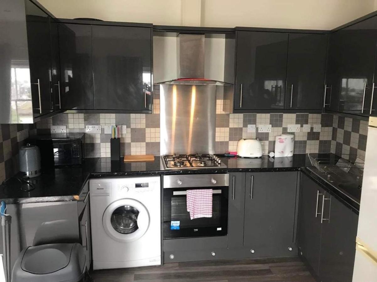 Entire New Flat With View To River Yare, H7 Apartamento Great Yarmouth Exterior foto