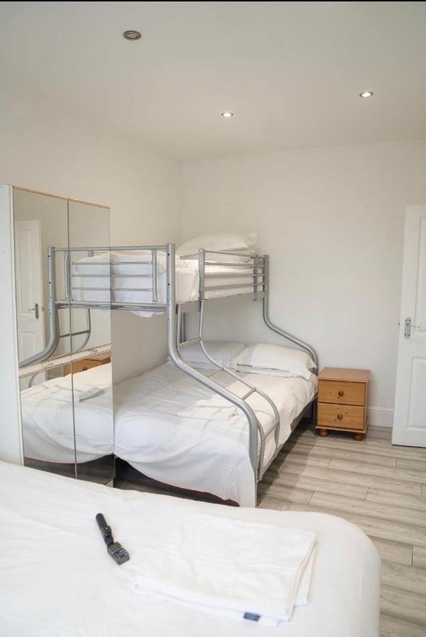 Entire New Flat With View To River Yare, H7 Apartamento Great Yarmouth Exterior foto